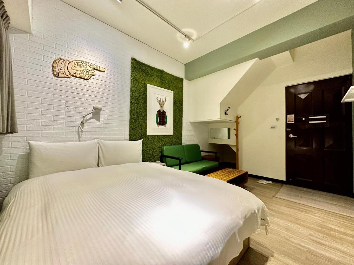 御旅 Inn Taichung Exteriör bild