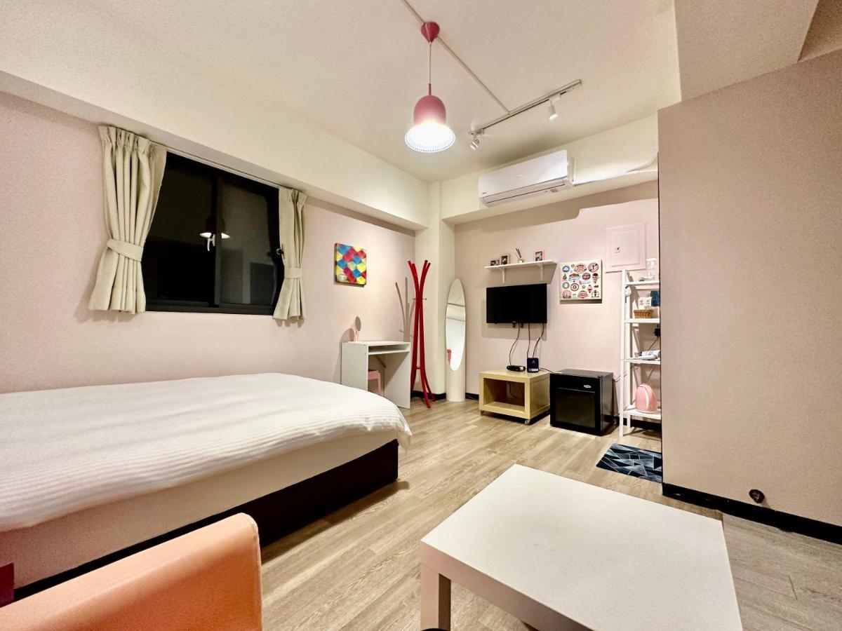 御旅 Inn Taichung Exteriör bild