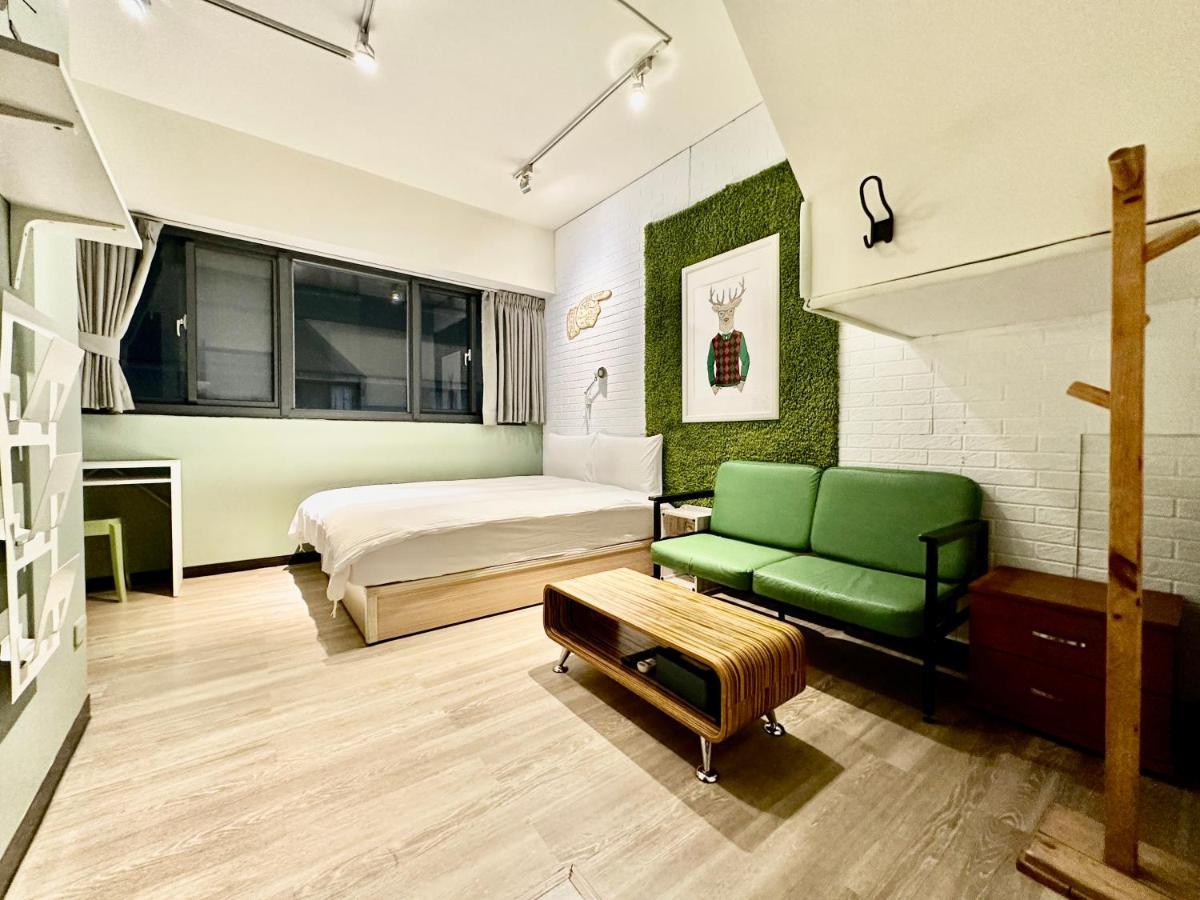 御旅 Inn Taichung Exteriör bild