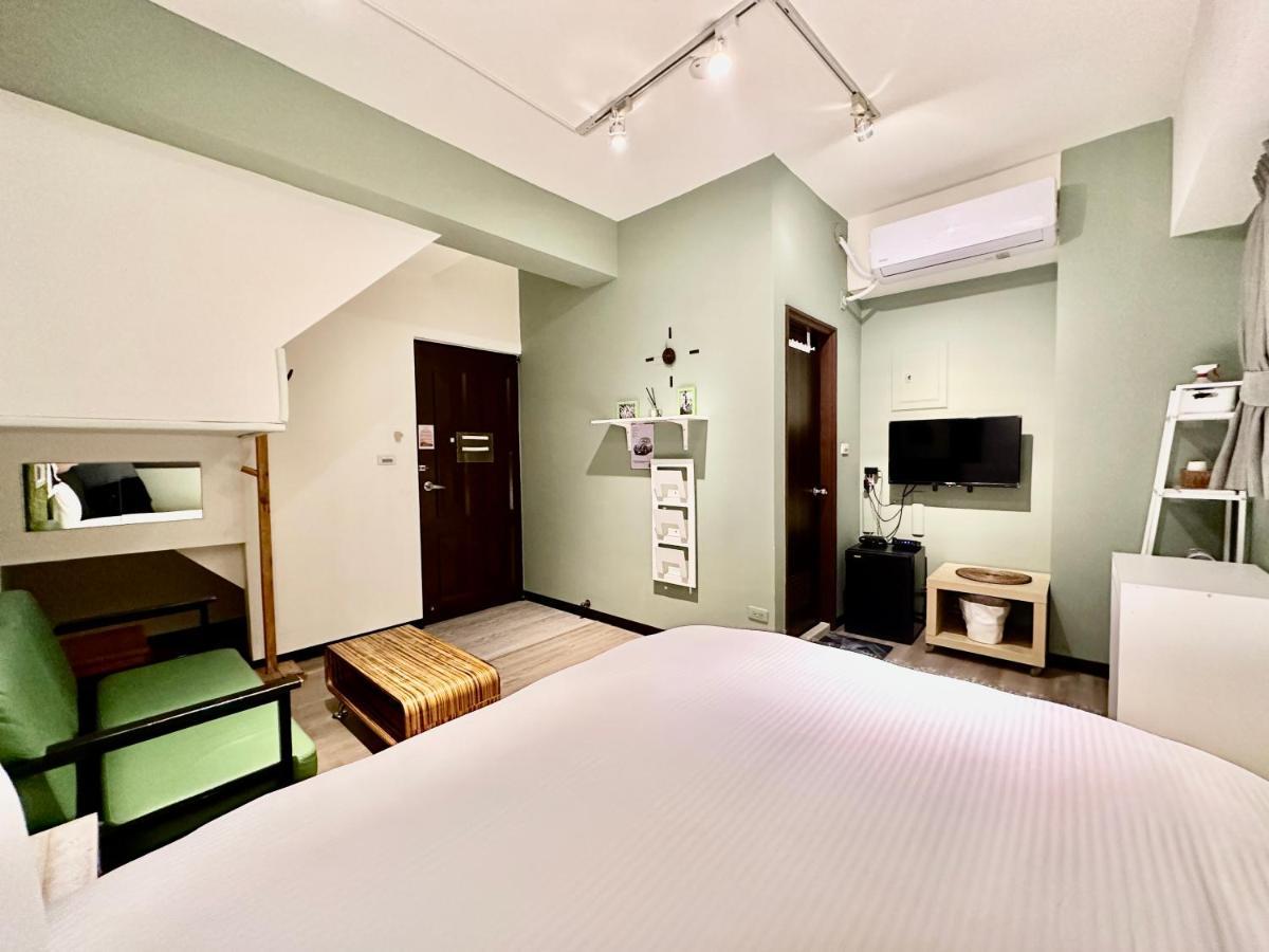 御旅 Inn Taichung Exteriör bild