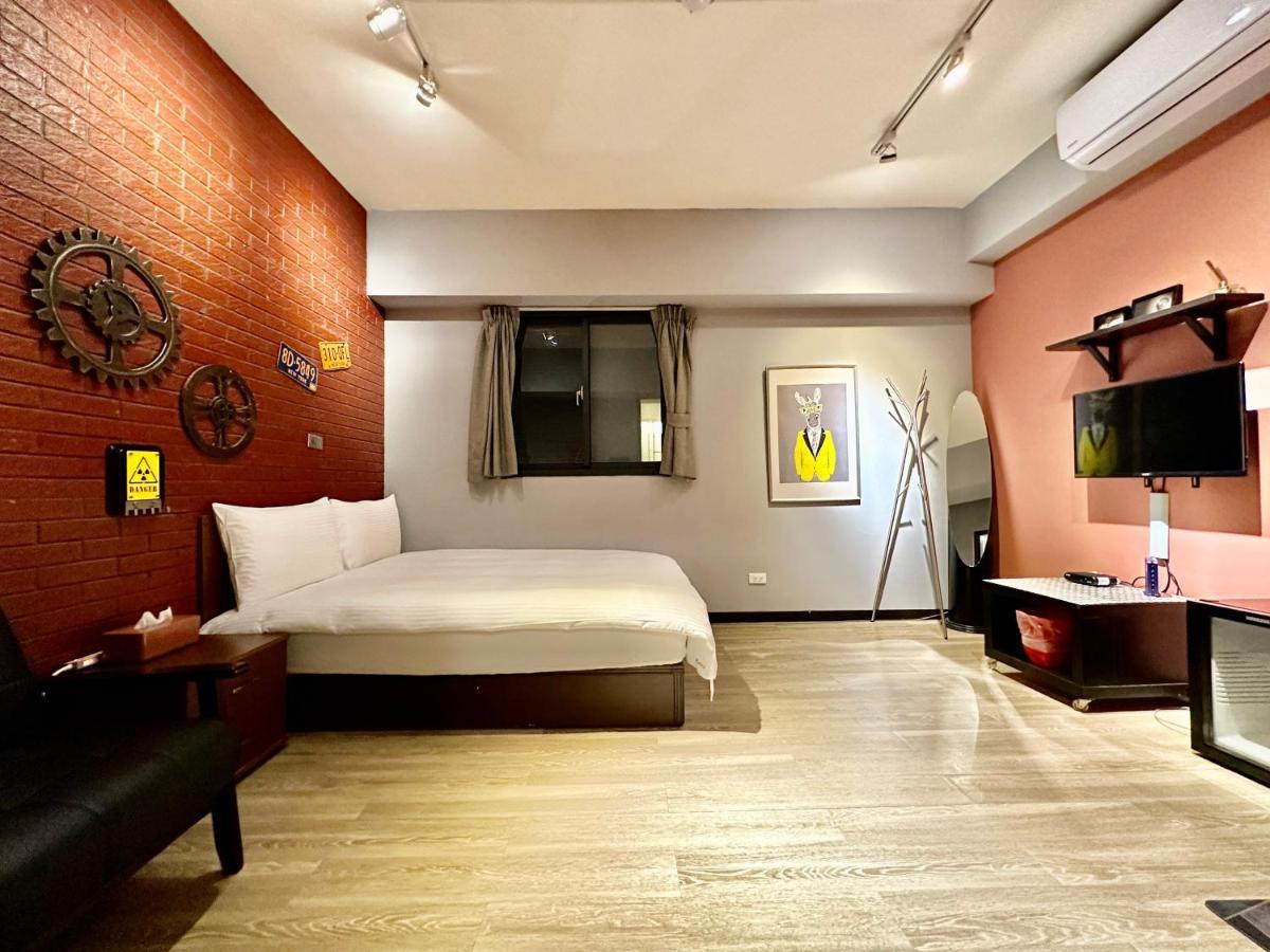 御旅 Inn Taichung Exteriör bild