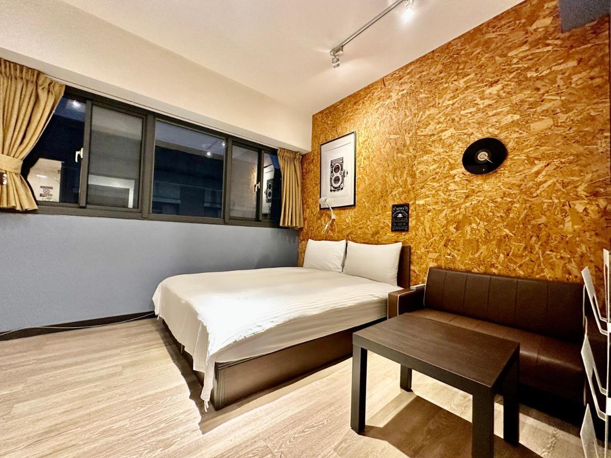 御旅 Inn Taichung Exteriör bild